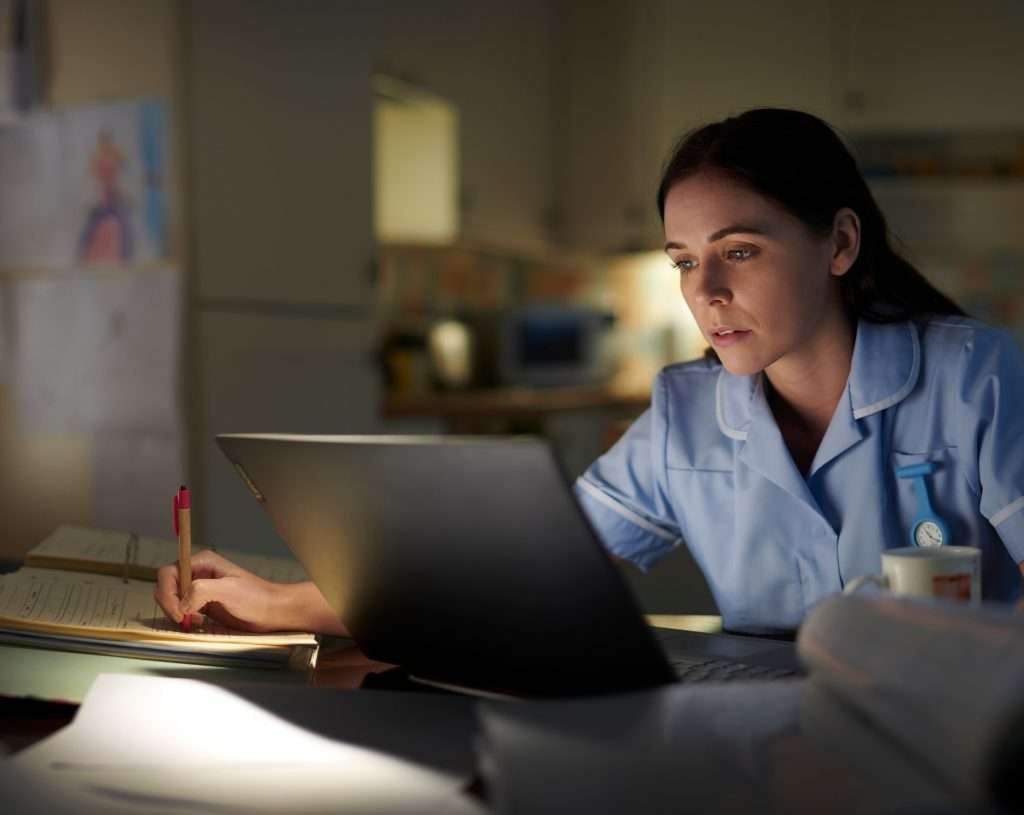 gestión-resdiencias-de-ancianos